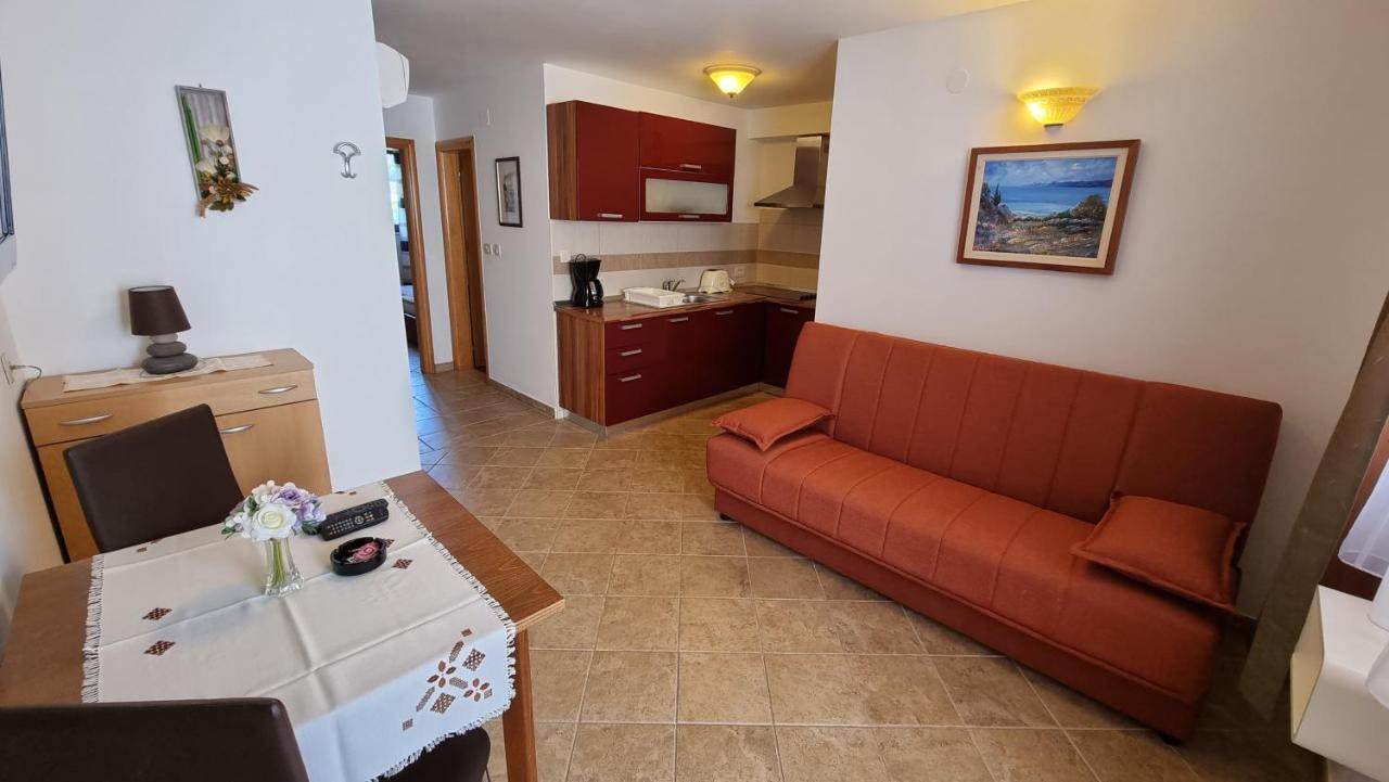 Apartmani Sidro Malinska Εξωτερικό φωτογραφία