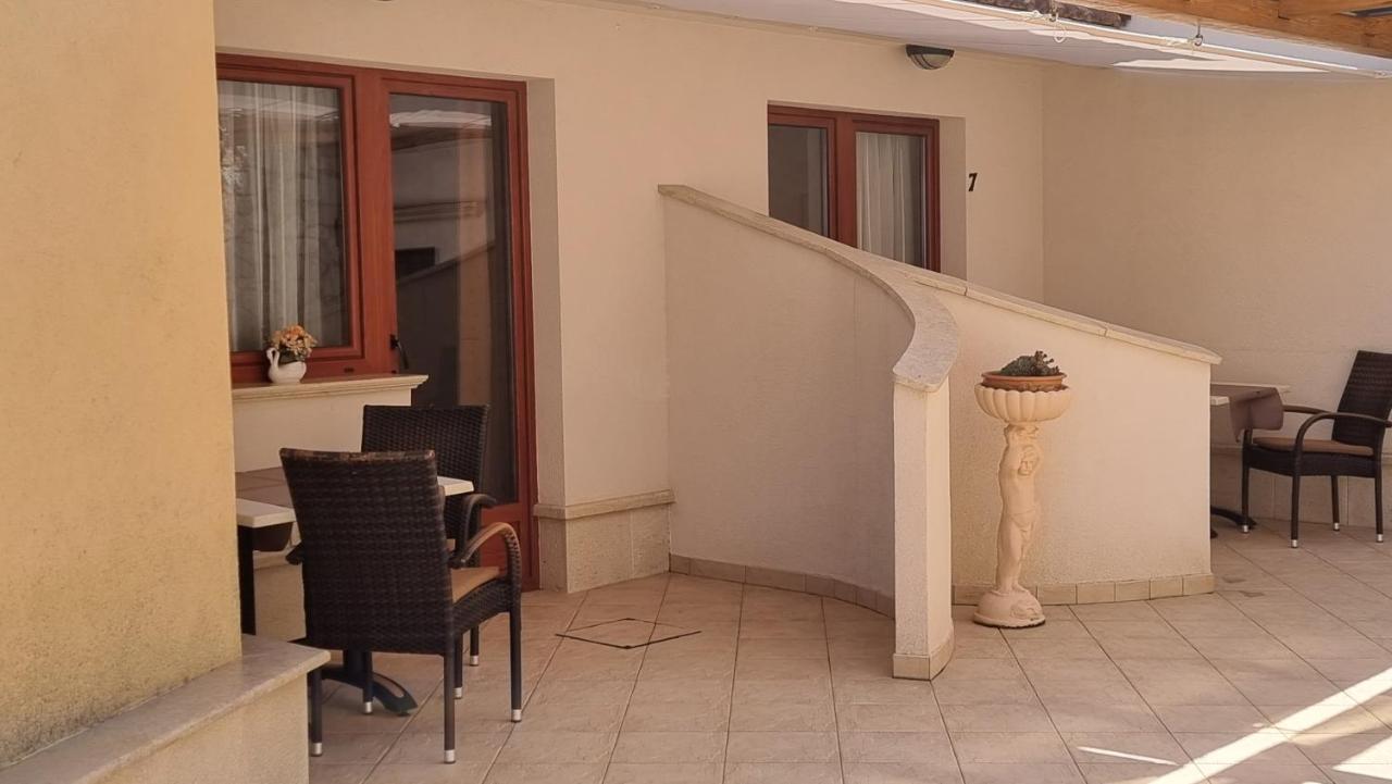 Apartmani Sidro Malinska Εξωτερικό φωτογραφία